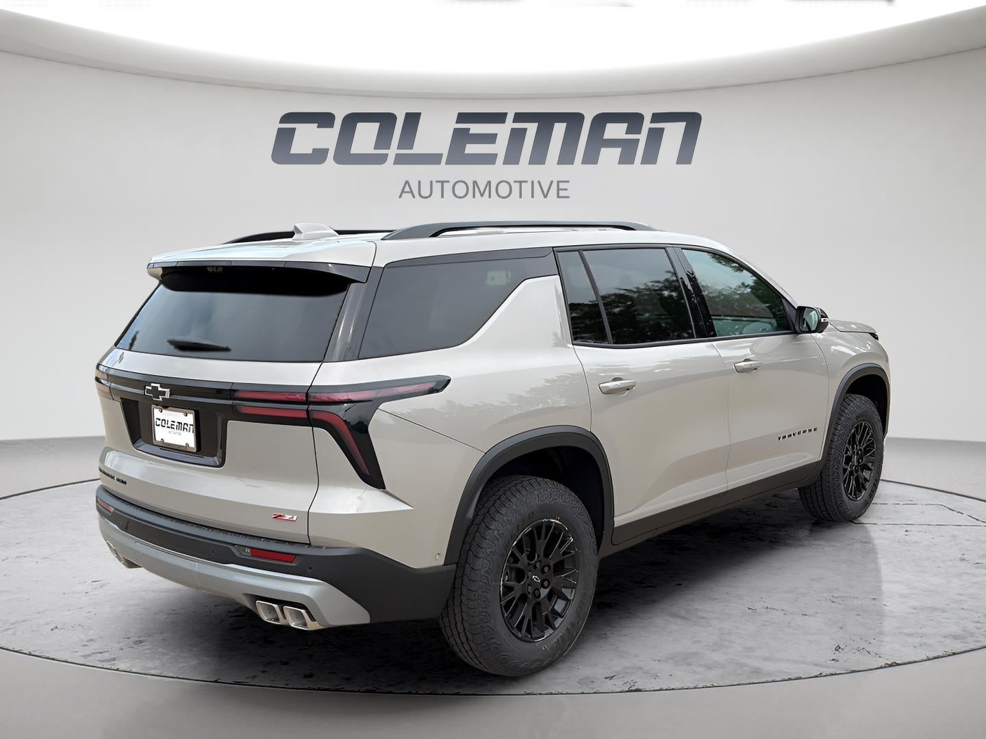2027 Chevrolet Traverse Z71 - Photo 24
