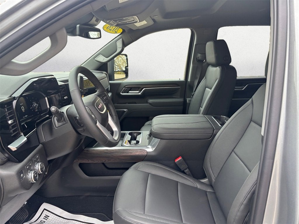 2026 GMC Sierra 3500 HD SLT