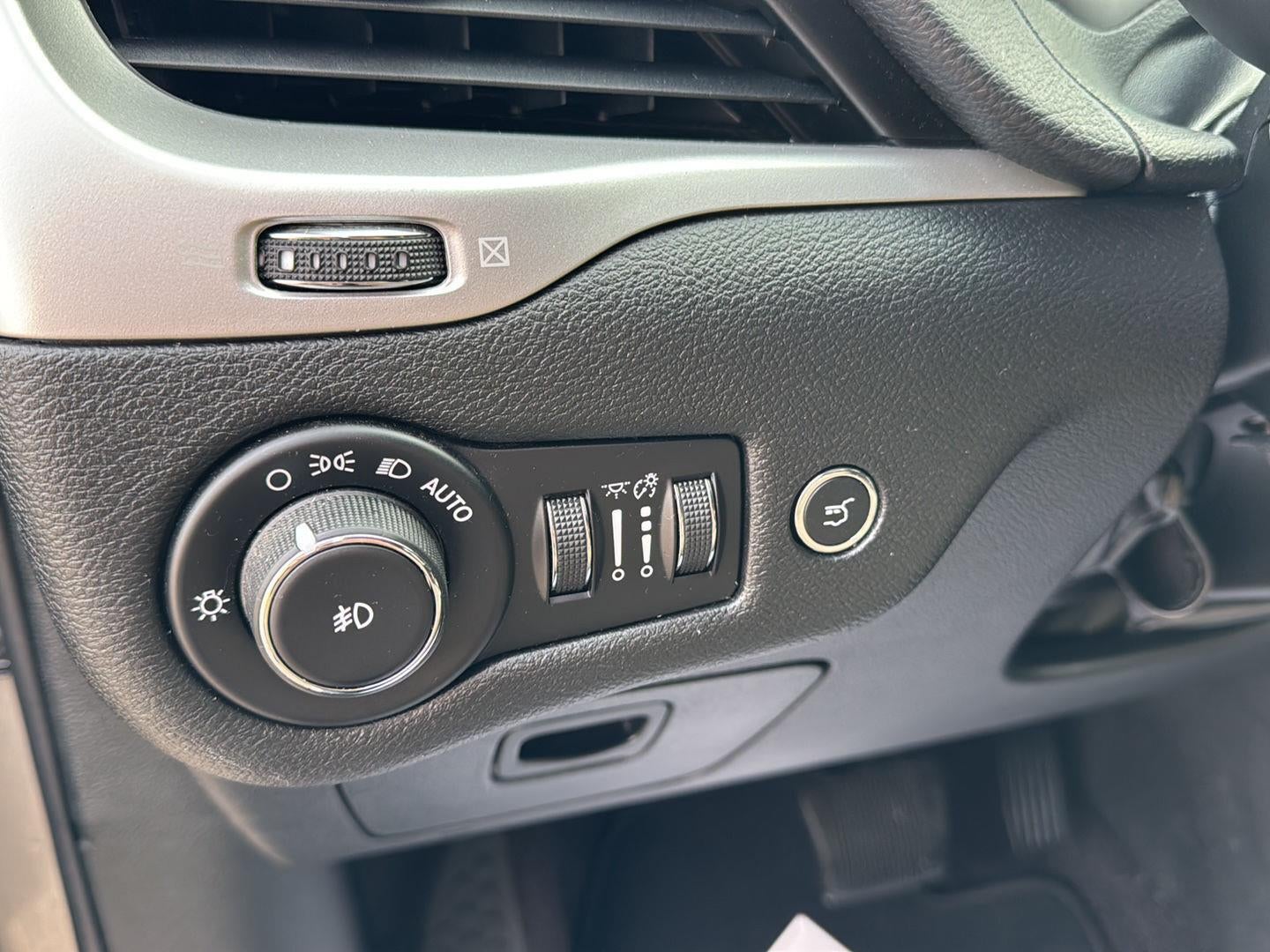 2016 Jeep Cherokee Limited