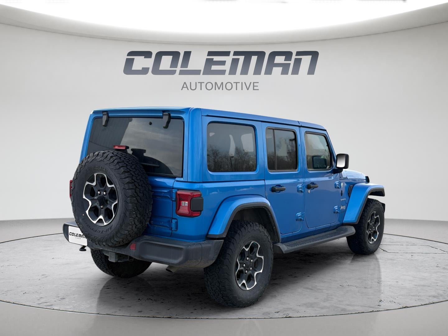 2024 Jeep Wrangler 4-Door Sahara 4x4