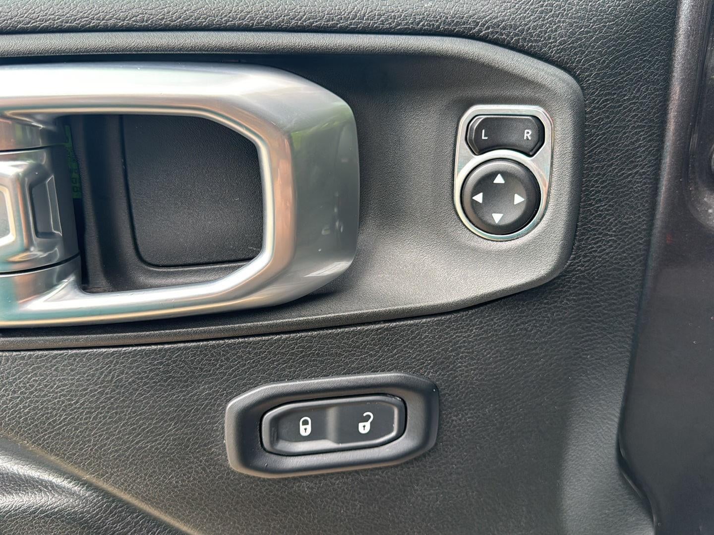 2025 Jeep Wrangler 4-Door Rubicon 4x4