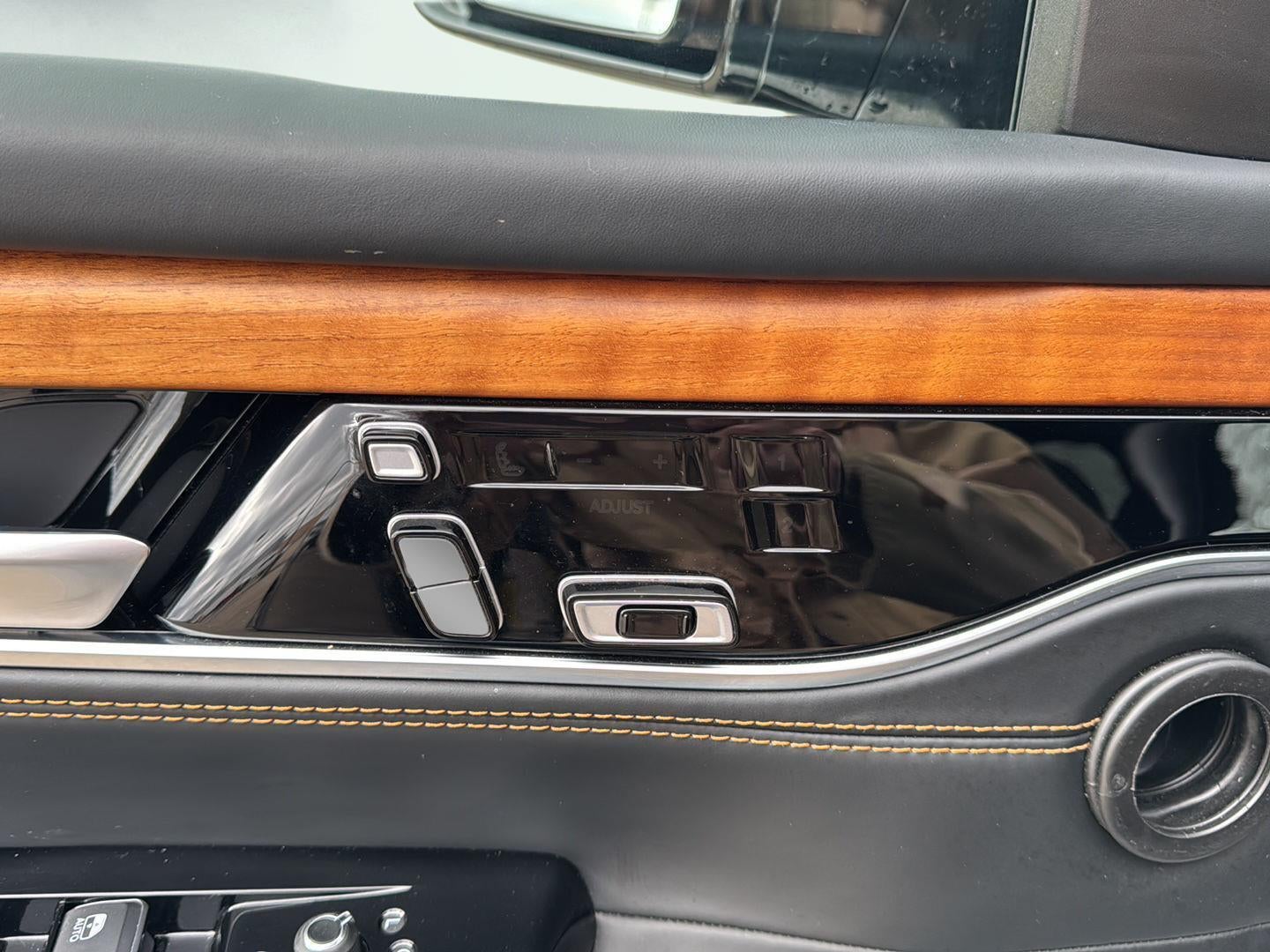 2024 Jeep Grand Wagoneer L Series III 4x4