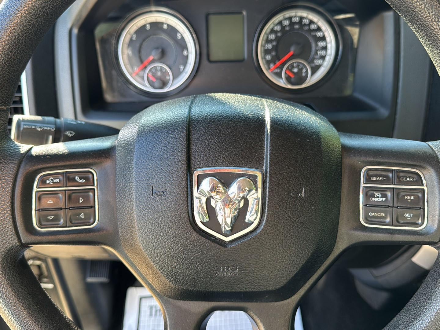 2018 RAM 1500 SLT