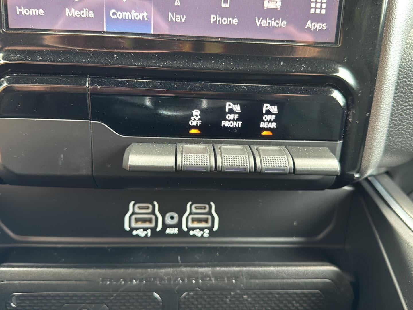 2025 RAM 1500 Big Horn Crew Cab 4x4 5'7' Box