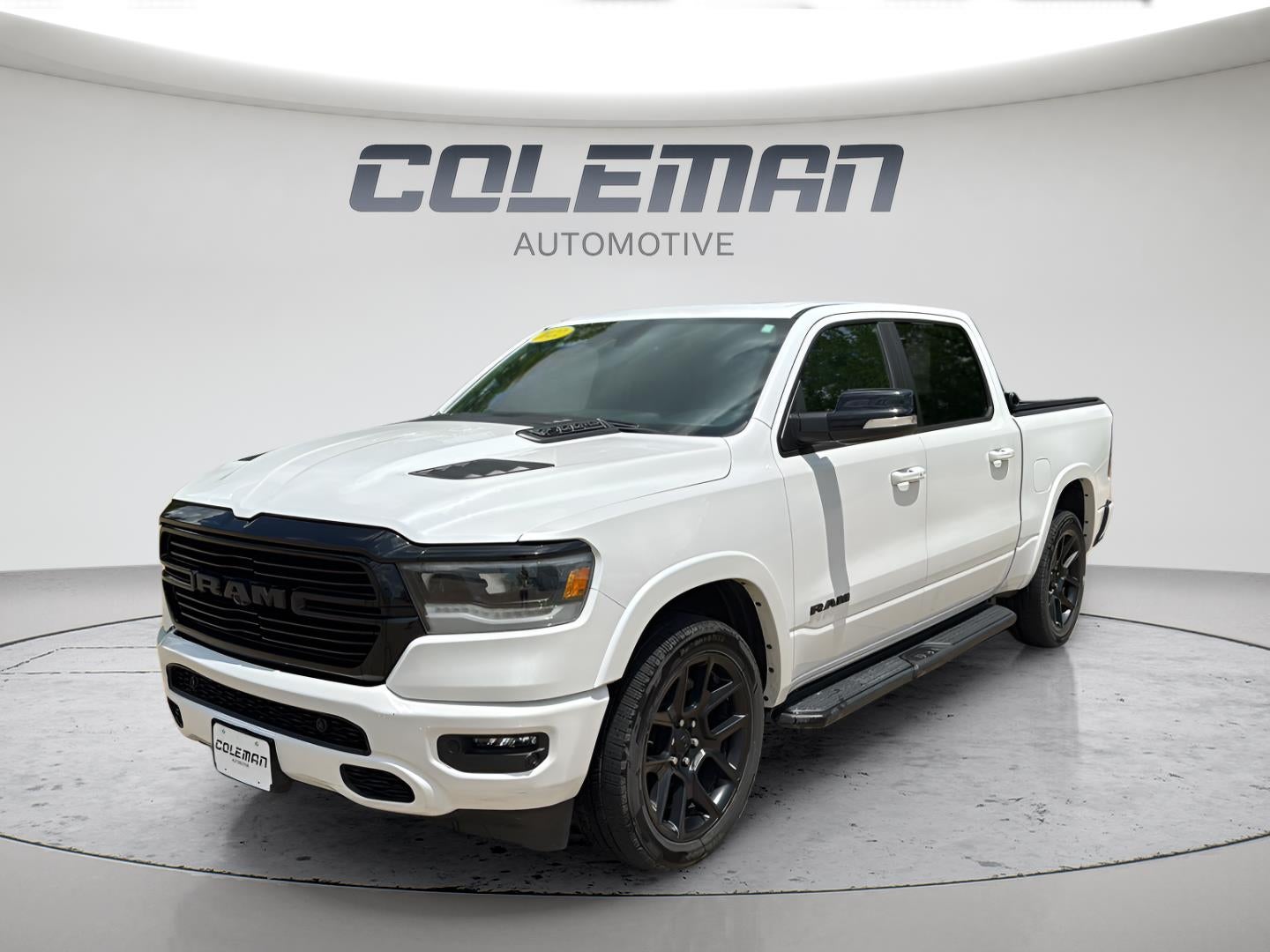 2022 RAM 1500 Laramie Crew Cab 4x4 5'7' Box