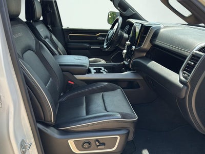 2022 RAM 1500 Laramie Crew Cab 4x4 5'7' Box