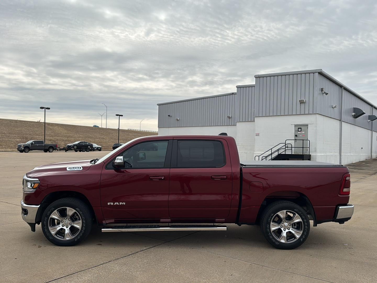 2023 RAM 1500 Laramie Crew Cab 4x4 5'7' Box