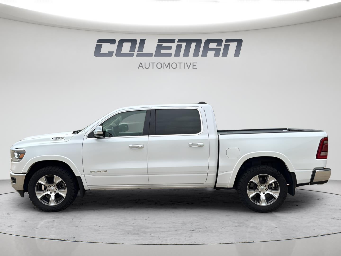 2019 RAM 1500 Laramie Crew Cab 4x4 5'7' Box