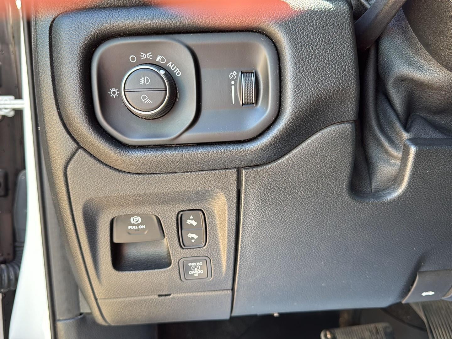 2020 RAM 1500 Rebel Crew Cab 4x4 5'7' Box