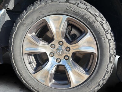 2021 RAM 1500 Laramie Crew Cab 4x4 6'4' Box