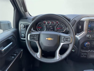 2022 Chevrolet Silverado 3500HD 4WD Crew Cab Standard Bed LT