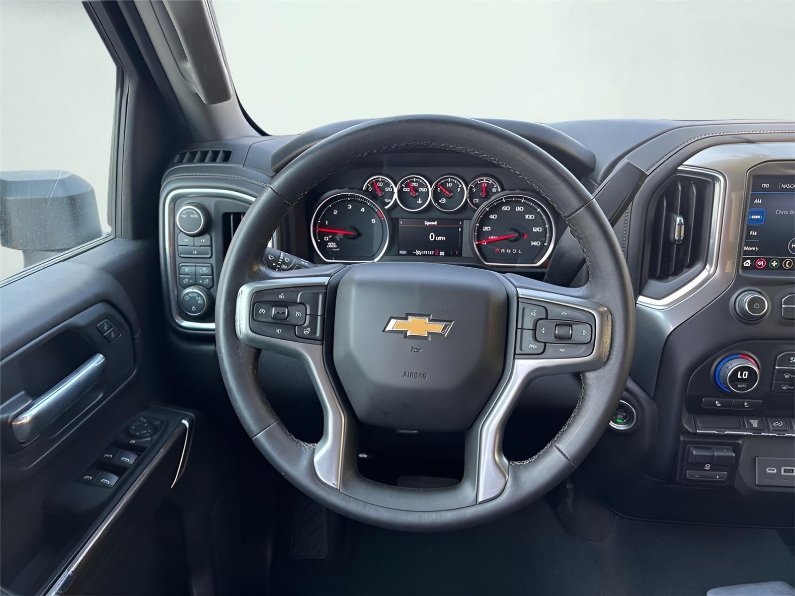 2022 Chevrolet Silverado 3500HD 4WD Crew Cab Standard Bed LT