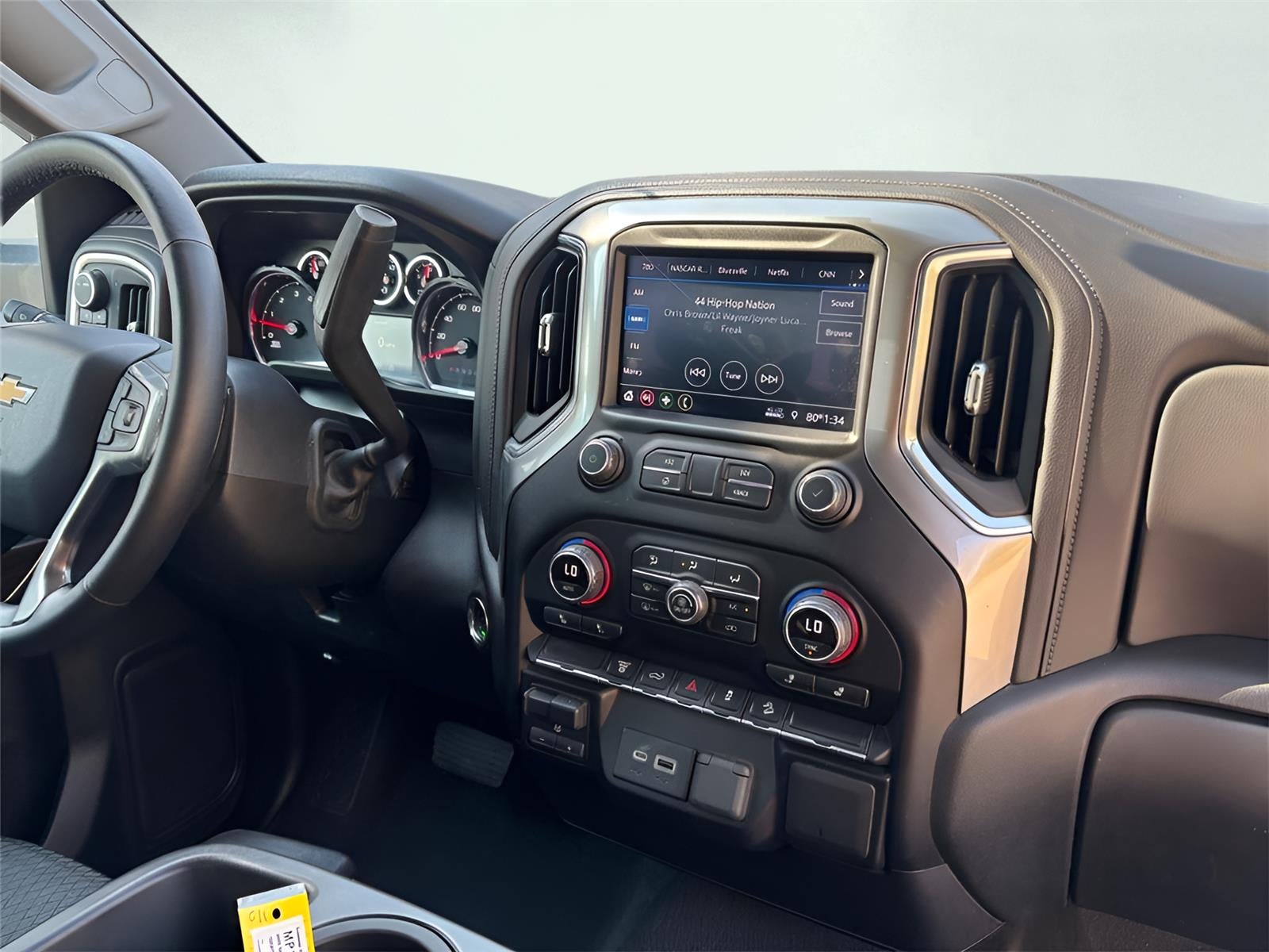 2022 Chevrolet Silverado 3500HD 4WD Crew Cab Standard Bed LT