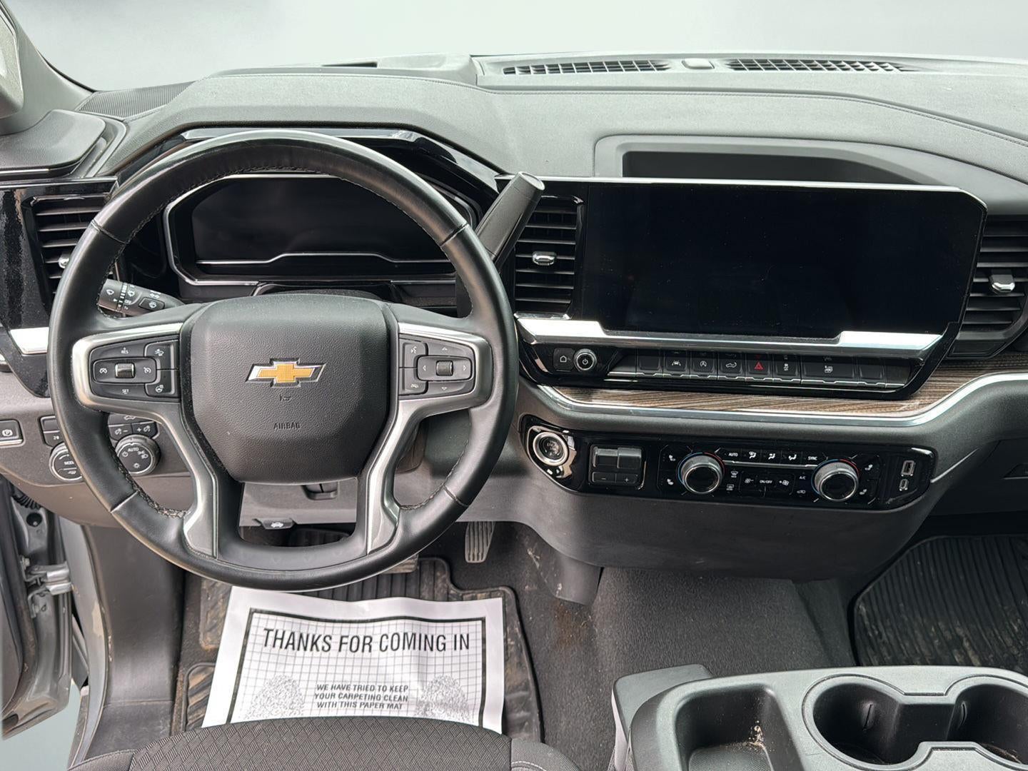 2025 Chevrolet Silverado 1500 4WD Crew Cab Standard Bed LT
