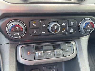 2023 GMC Acadia AWD AT4