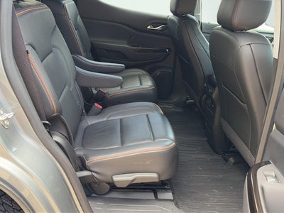 2023 GMC Acadia AWD AT4
