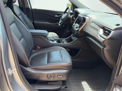2023 GMC Acadia AWD AT4