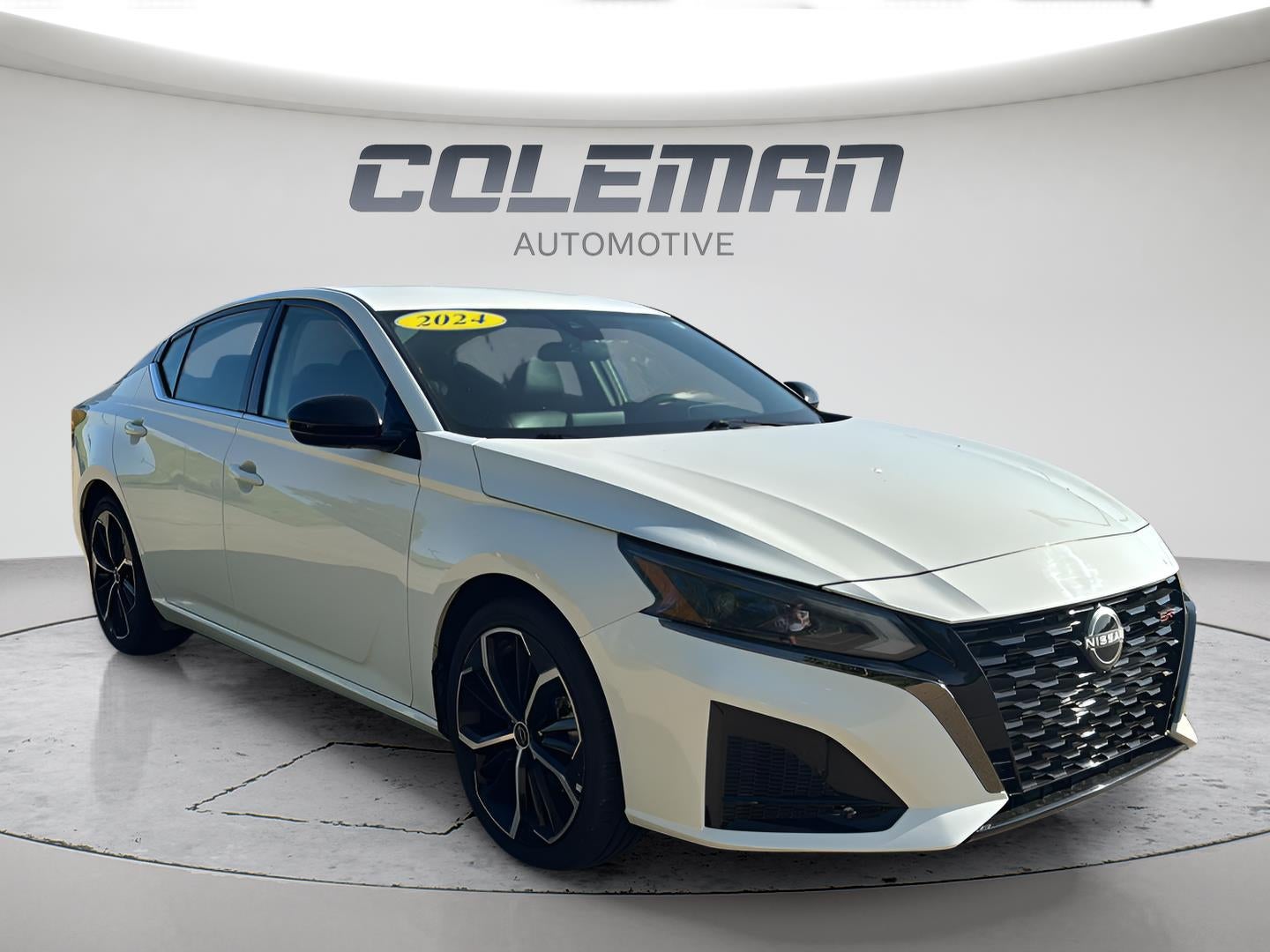 2024 Nissan Altima SR FWD