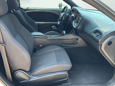 2019 Dodge Challenger SXT