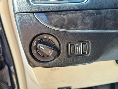 2014 Chrysler Town & Country Touring