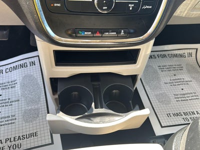2014 Chrysler Town & Country Touring