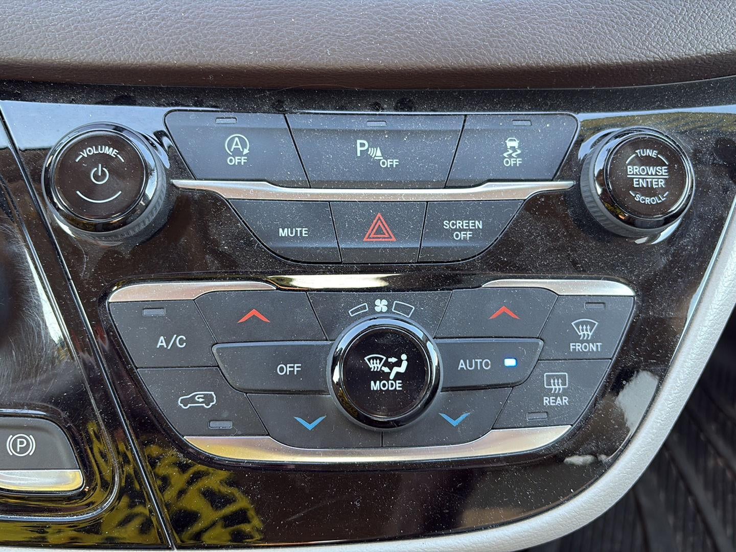2019 Chrysler Pacifica Touring L
