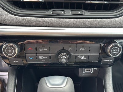 2024 Jeep Compass Latitude Lux FWD