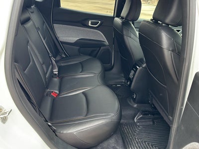 2024 Jeep Compass Latitude Lux FWD