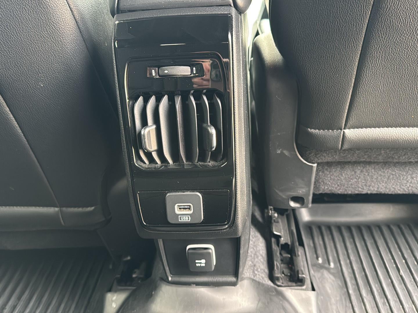 2024 Jeep Compass Latitude Lux FWD