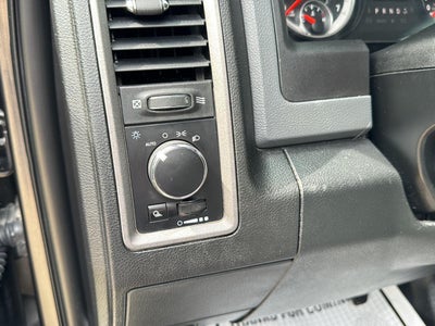 2018 RAM 3500 Tradesman Crew Cab 4x4 6'4' Box