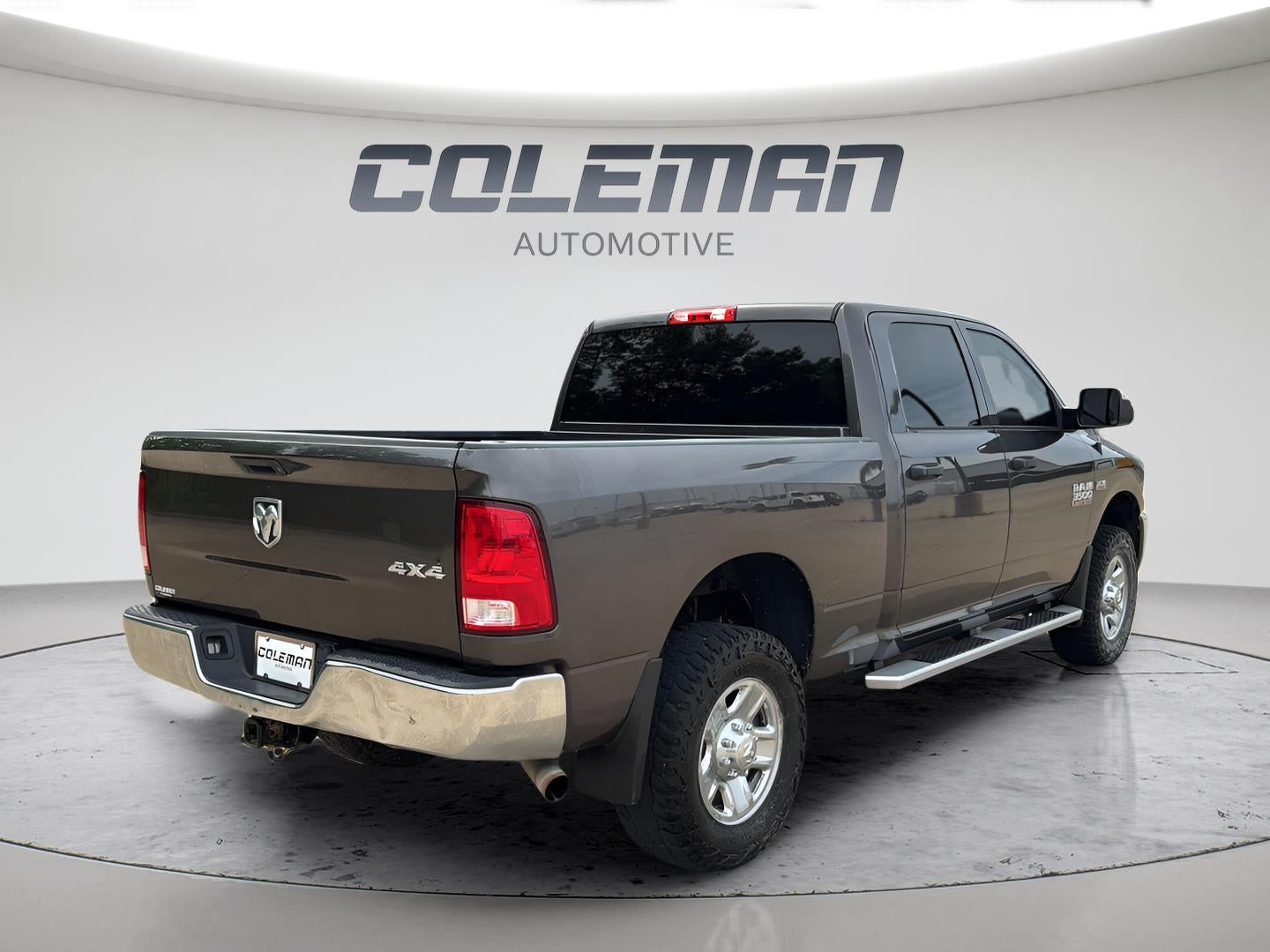 2018 RAM 3500 Tradesman Crew Cab 4x4 6'4' Box