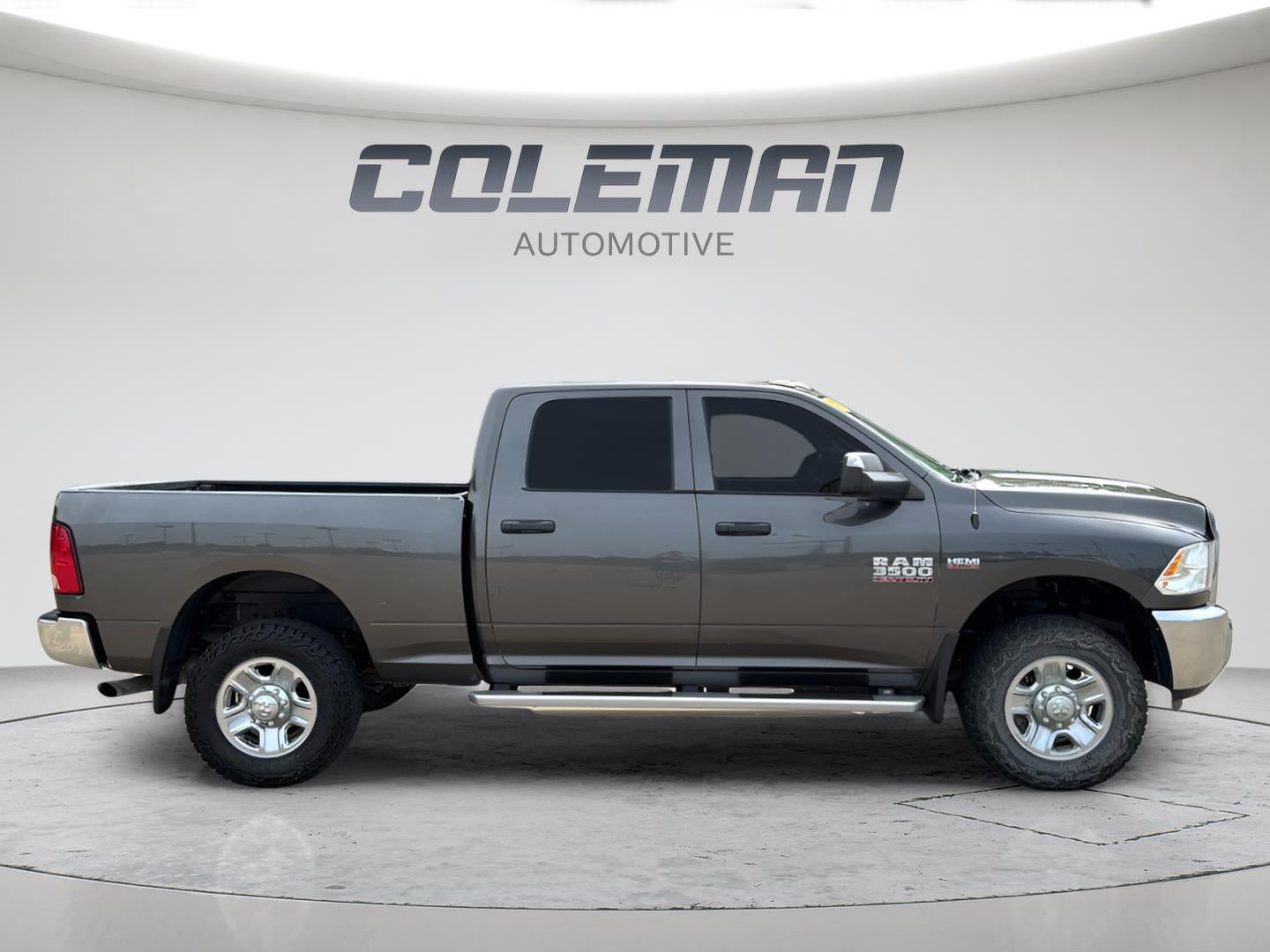 2018 RAM 3500 Tradesman Crew Cab 4x4 6'4' Box