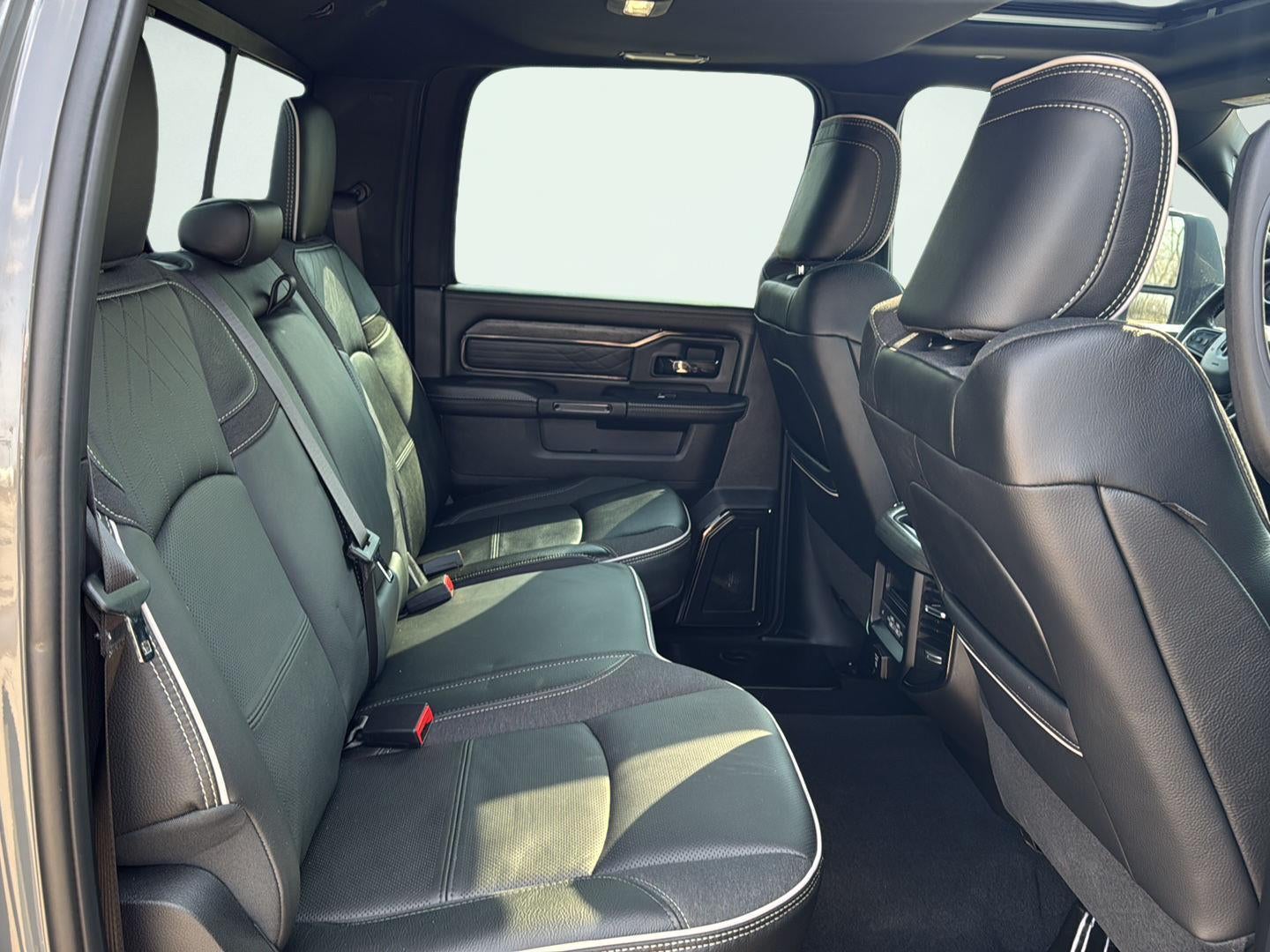 2025 RAM 2500 Limited Crew Cab 4x4 6'4' Box