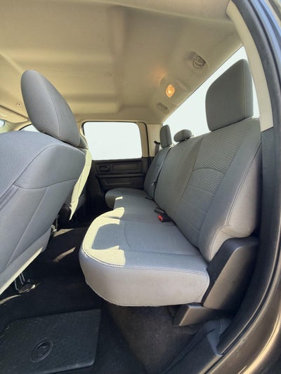 2018 RAM 3500 Tradesman Crew Cab 4x4 8' Box