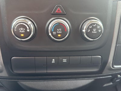 2019 RAM 1500 Classic Tradesman Crew Cab 4x4 5'7' Box