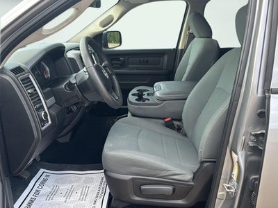 2019 RAM 1500 Classic Tradesman Crew Cab 4x4 5'7' Box