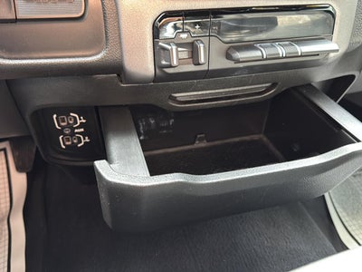 2022 RAM 2500 Big Horn Crew Cab 4x4 6'4' Box