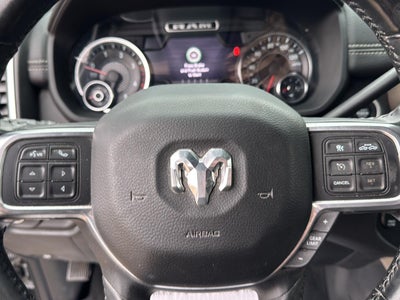 2019 RAM 2500 Laramie Crew Cab 4x4 6'4' Box