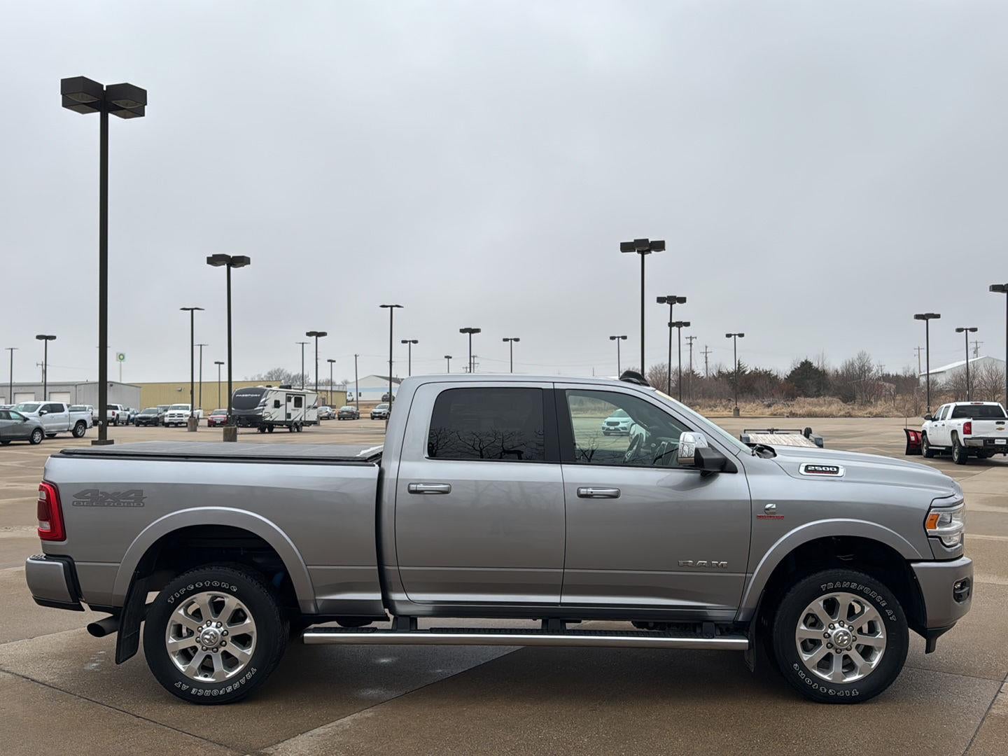 2019 RAM 2500 Laramie Crew Cab 4x4 6'4' Box