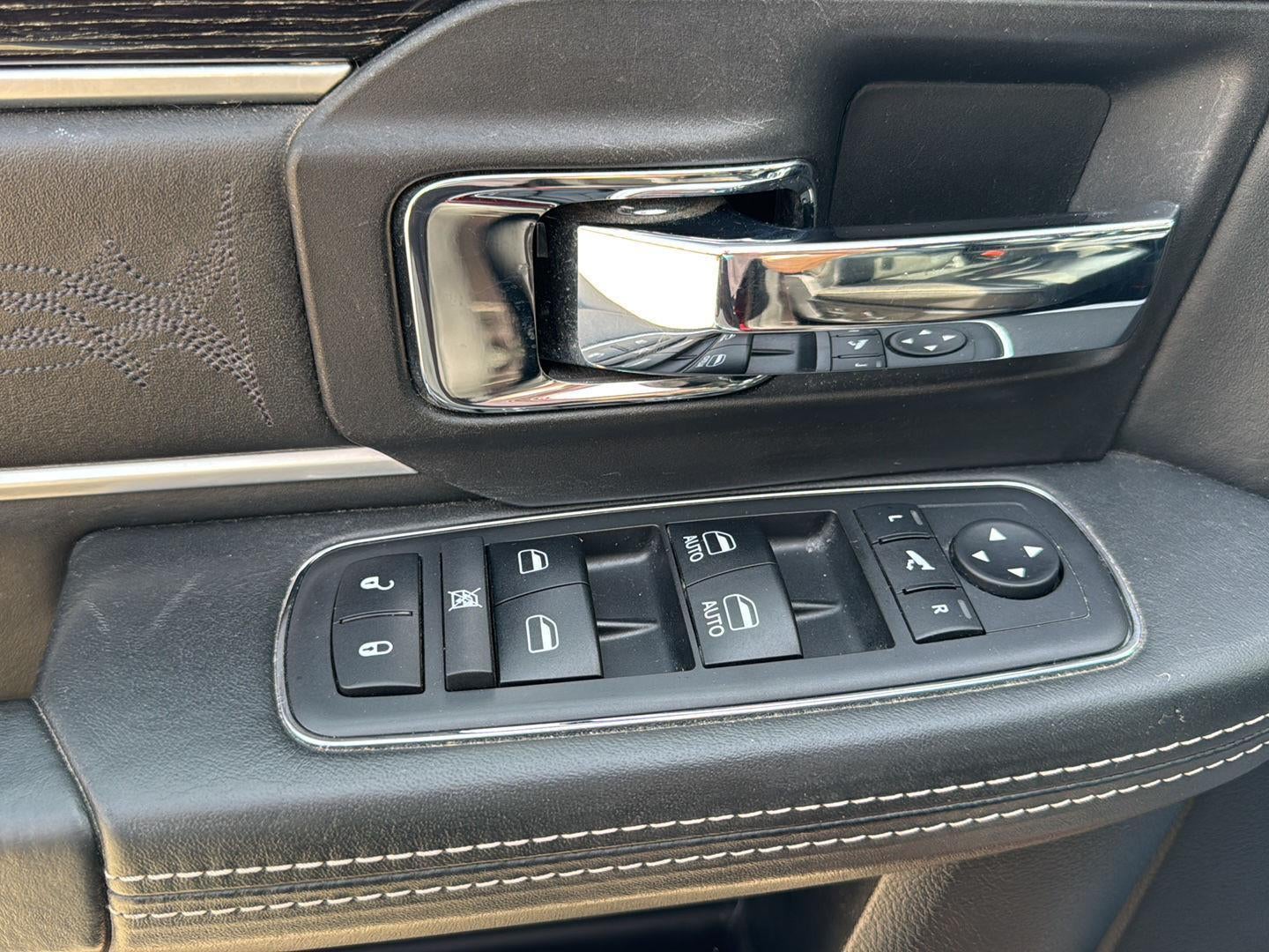 2018 RAM 2500 Limited Crew Cab 4x4 6'4' Box