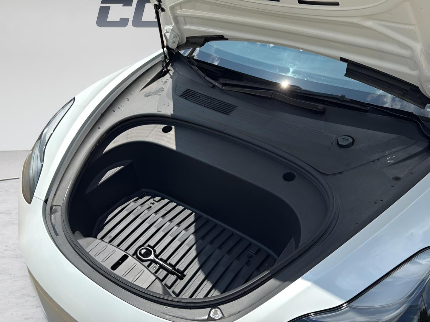 2023 Tesla Model 3 Standard Range Plus