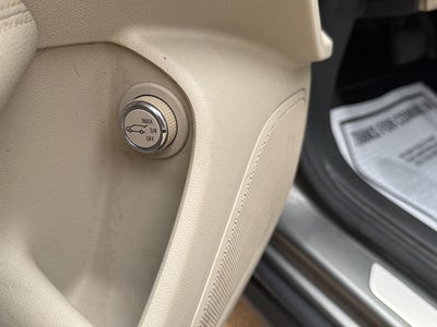 2019 Buick Regal TourX AWD Essence