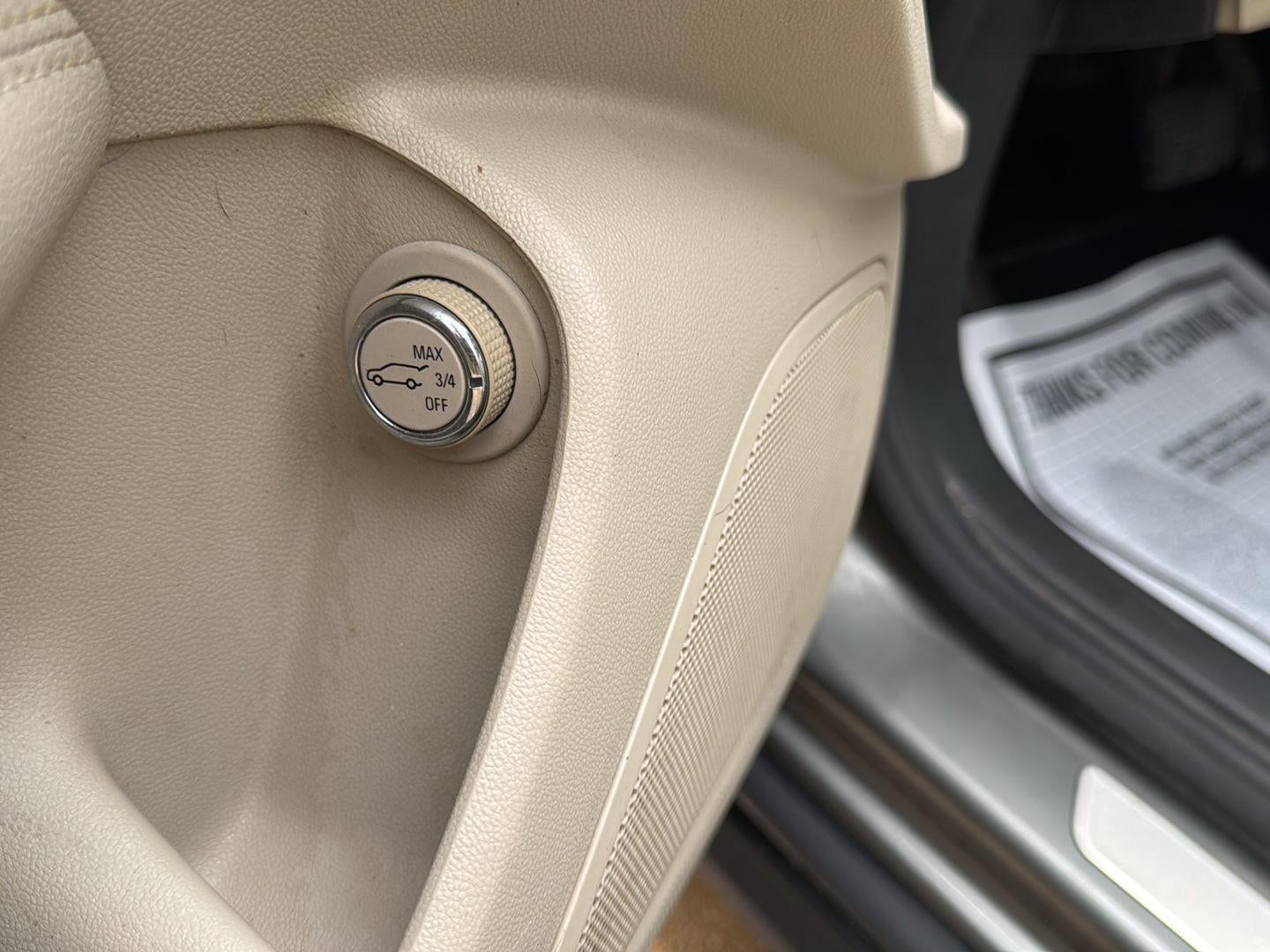 2019 Buick Regal TourX AWD Essence