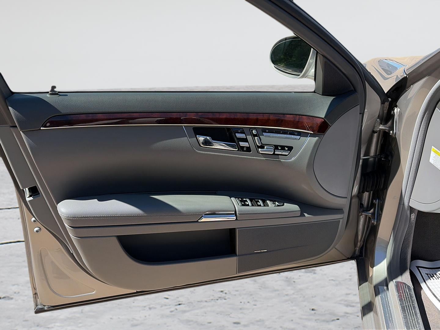 2009 Mercedes-Benz S 550 4MATIC®