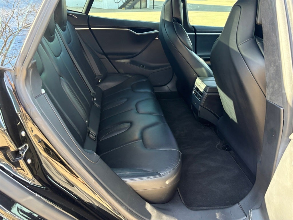 2017 Tesla Model S 90D