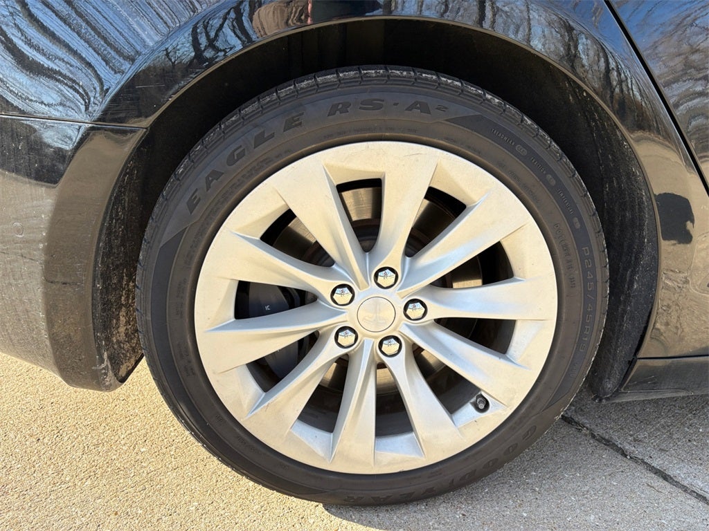 2017 Tesla Model S 90D