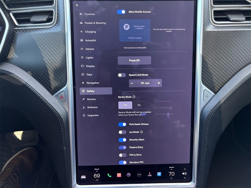 2017 Tesla Model S 90D